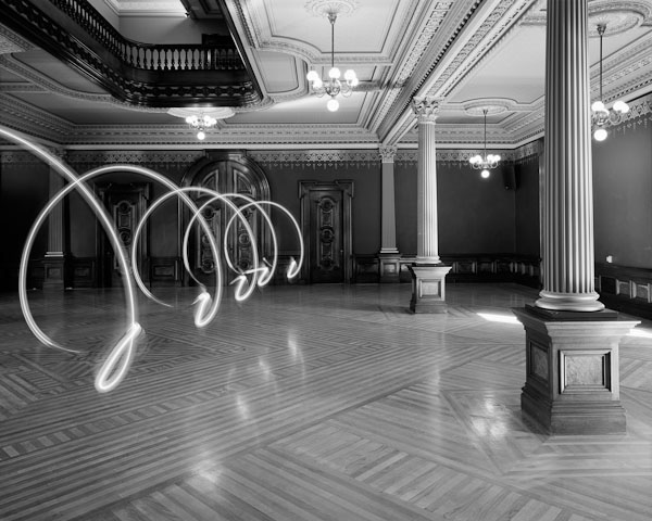 Qu'on時尚飾品品牌VI設計