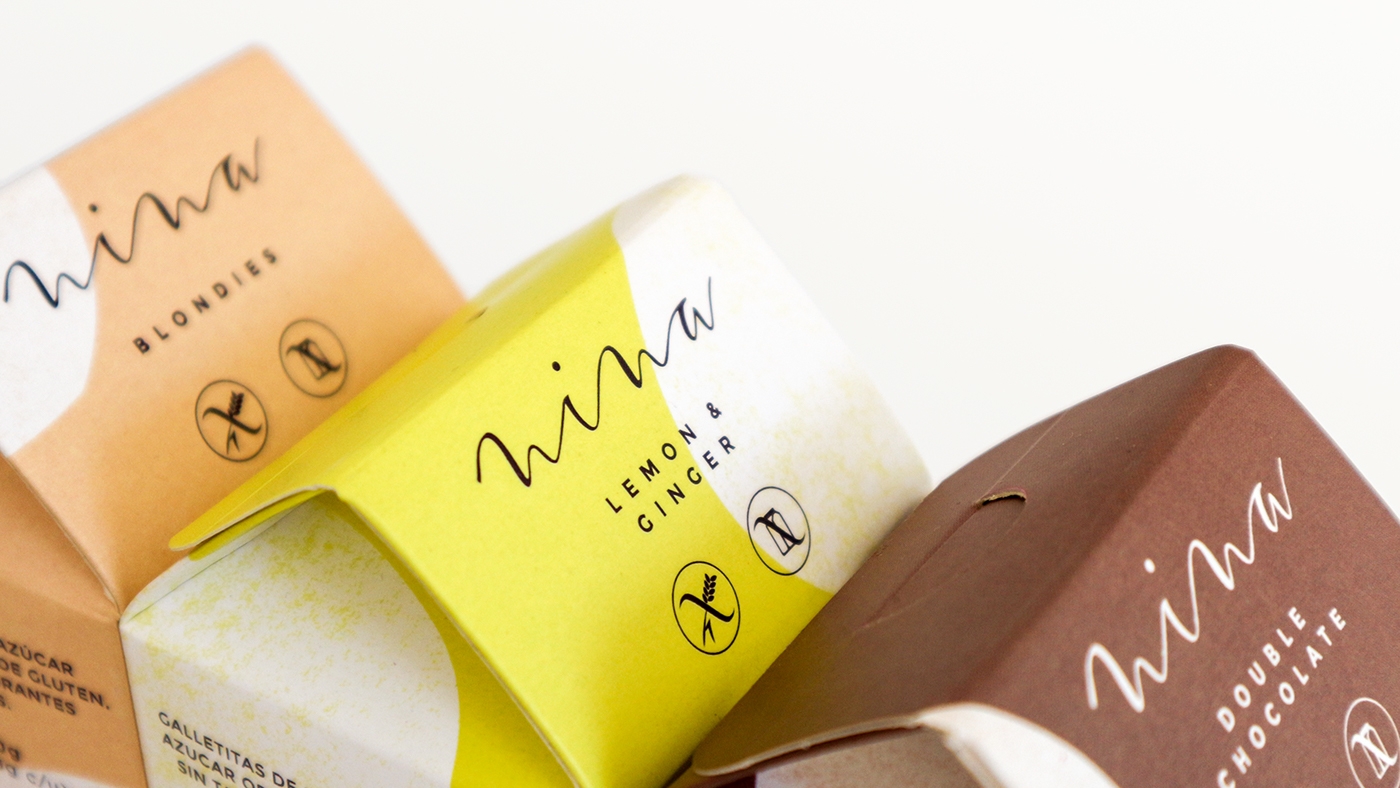 金色（香草）、巧克力色（可可和巧克力）和檸檬姜系列餅干食品包裝設(shè)計(jì)