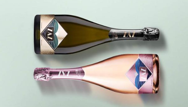 讓你的年輕光彩閃耀｜時尚葡萄酒包裝設計