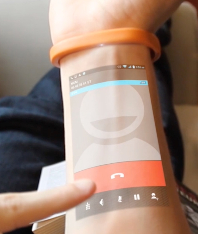 直接在手臂上玩手機?|科技產品設計